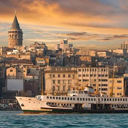 Отель Taximtown 3*