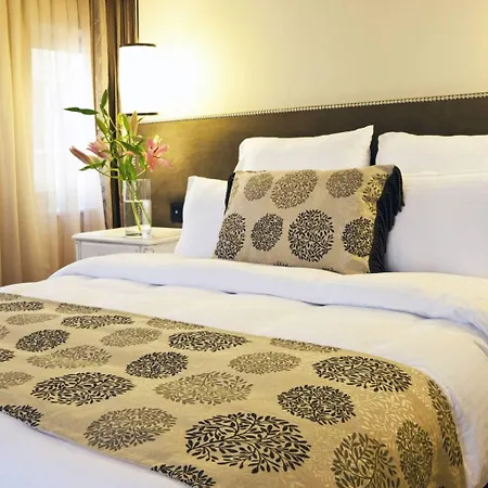 Hotel Taximtown 3*